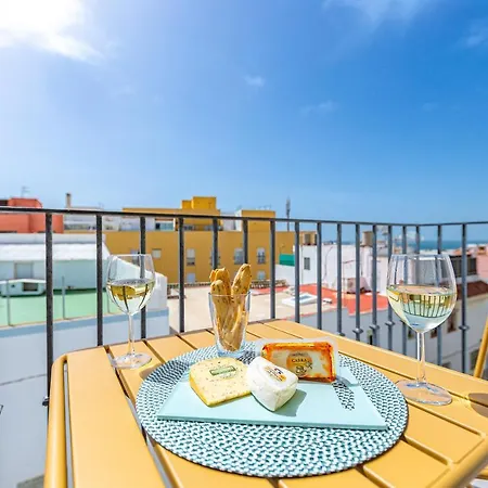 Ventura- Centric, Pool, Wifi And Parking * Tarifa