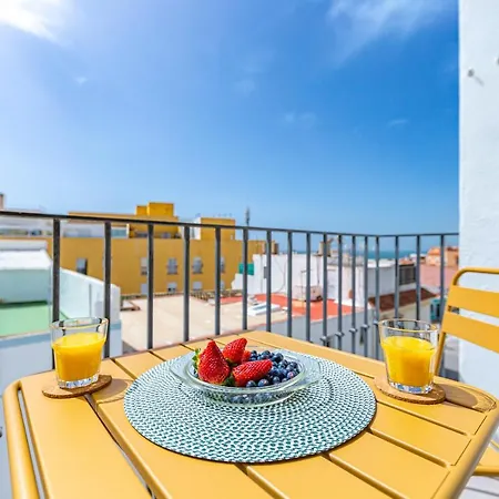 Apartment Ventura- Centric, Pool, Wifi And Parking *